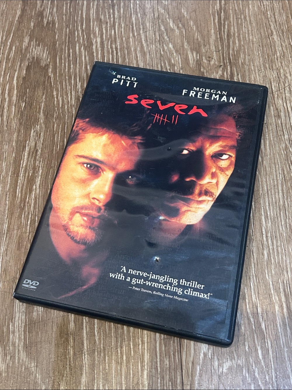Se7en DVD Movie Featuring Brad Pitt & Morgan Freeman - Black/Red Cover